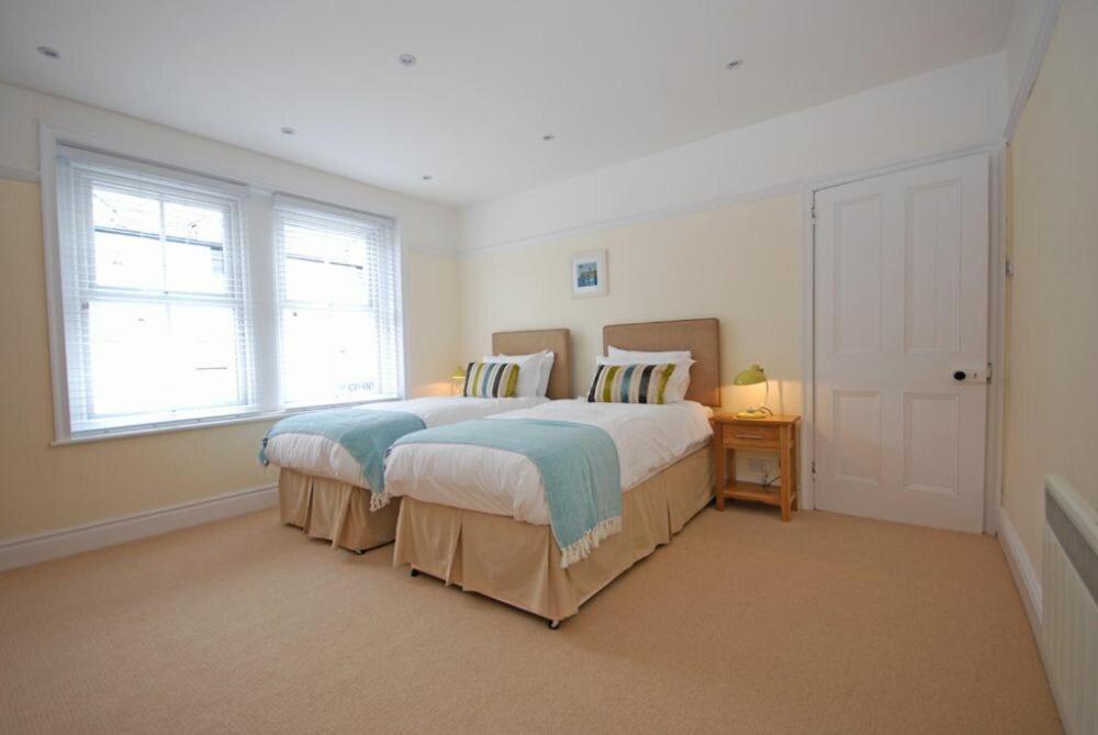 Coastal Haven Apartment Seahouses Bagian luar foto